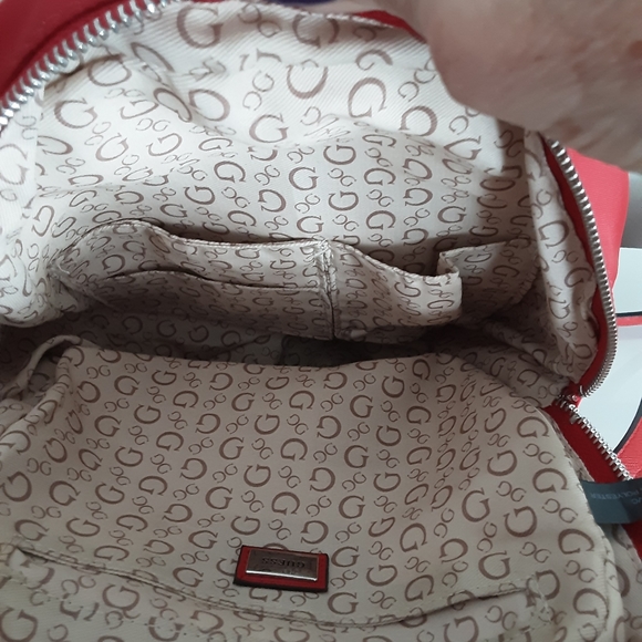 Guess Red Nylon Backpack "Rock Beat" - Picture 8 of 8